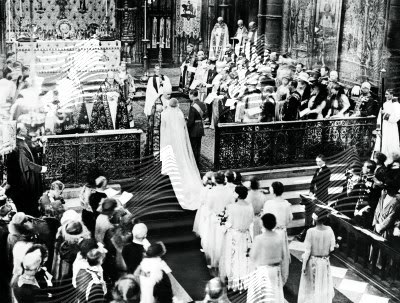  Lady Elizabeth Bowes-Lyon wedding dress