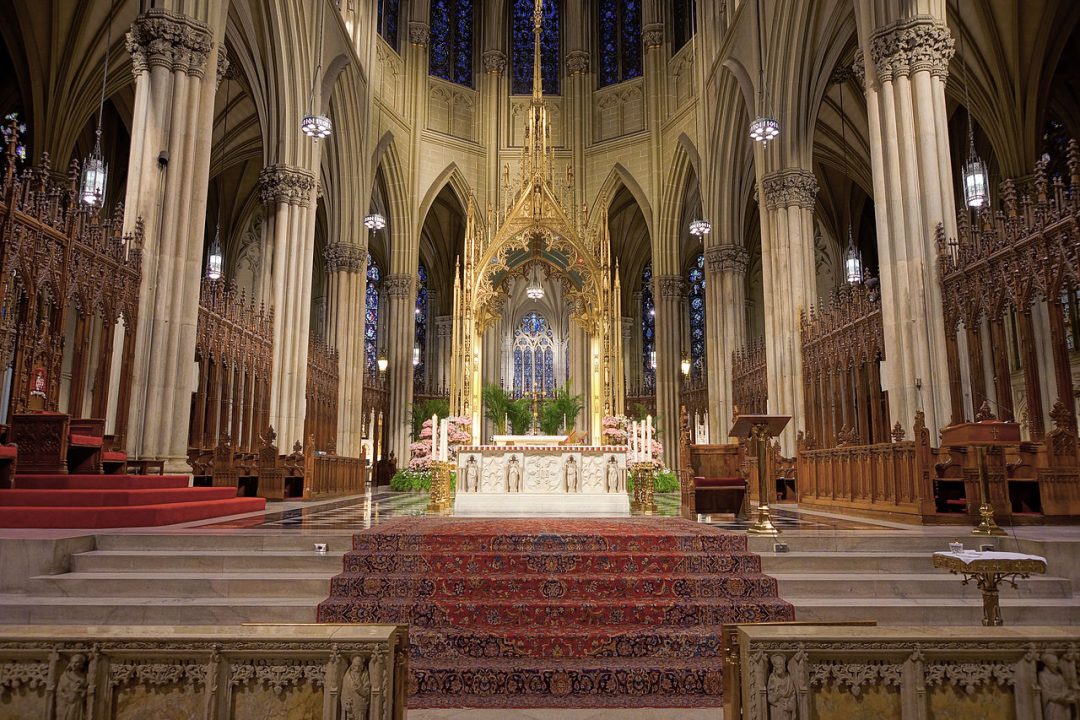 saint patrick's cathedral new york altar