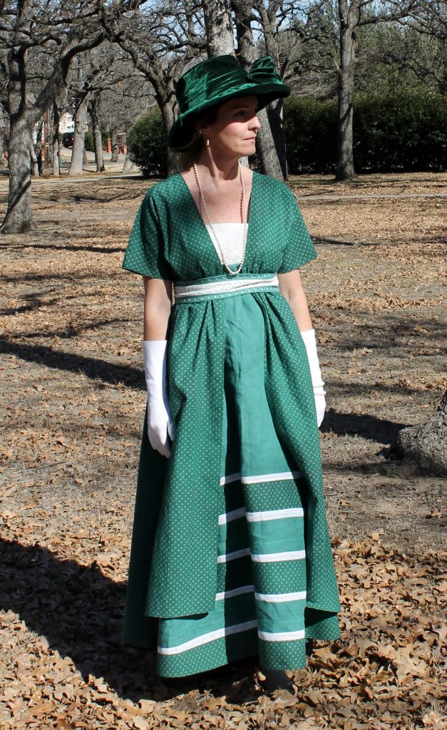 Green Edwardian Dress Decor To Adore