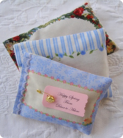 Lavender filled muslin bags