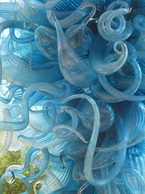 Dale Chihuly hand-blown glass sculptures 