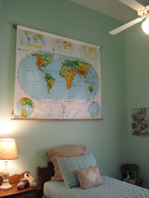 A bedroom fit for a wee world traveler