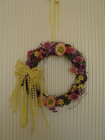 Birds Nest & Burlap Wreath Tutorial