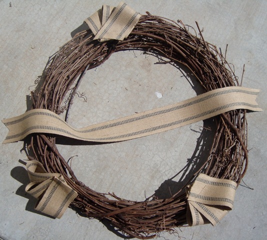 Birds Nest & Burlap Wreath Tutorial