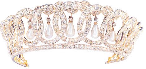 Tiaras at V&A pearl show  Jewellery exhibition, Amazing jewelry