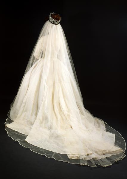 princess margaret wedding dress