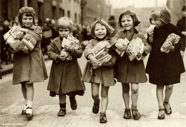 Antique Christmas image kids with packages