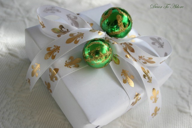 French inspired gift wrap