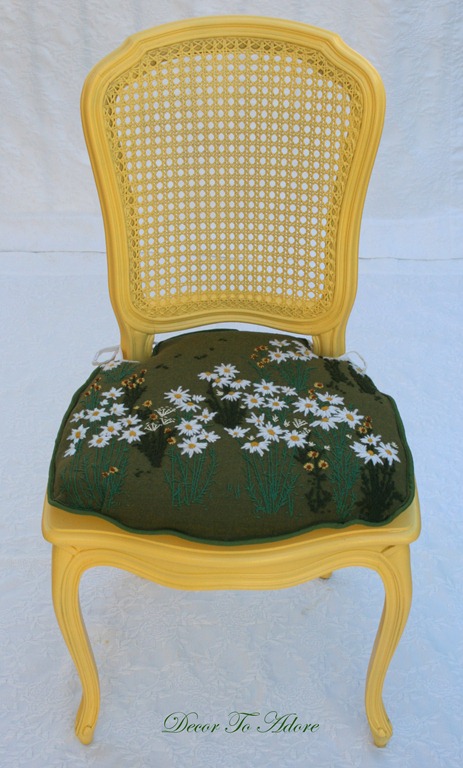 daisy chair 055
