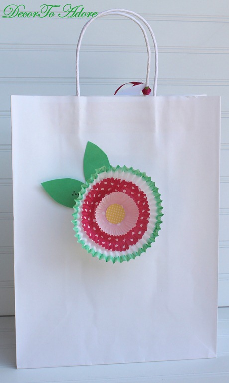 cupcake liner flower bag Decor To Adore
