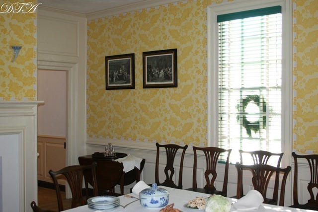 Colonial Style Interiors