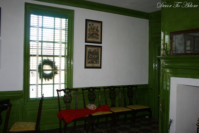 Colonial paint colors