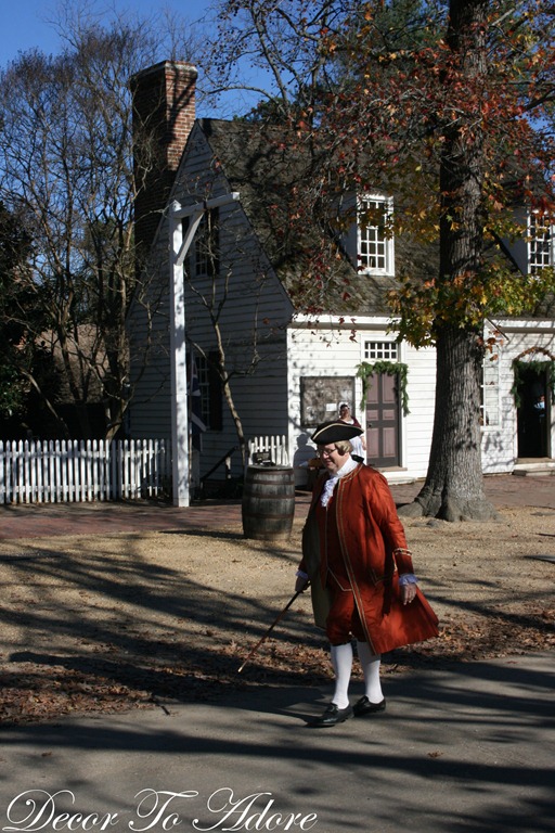 Mens Colonial Style Fashions