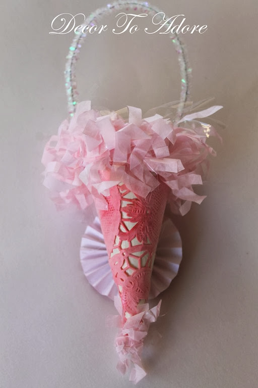 Valentine Tussie Mussie Candy Container Tutorial