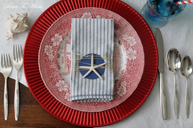 Starfish and Stripes Forever Tablescape