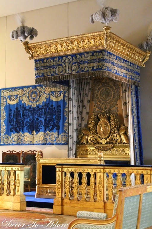 The Furniture and Accessories of French Kings