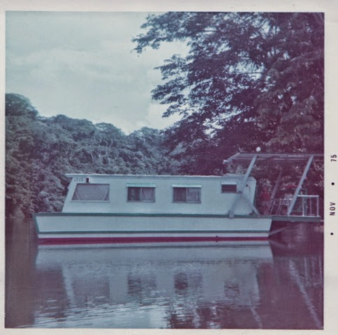 House Boat009