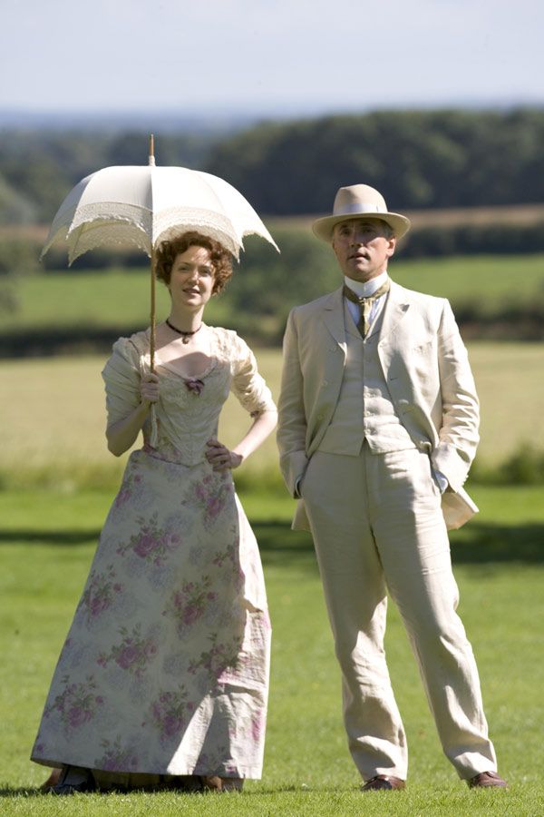 Lady Adelaide and Sir Timothy Midwinter - Olivia Grant and Ben Miles in Lark Rise to Candleford, towards the end of the 19th century (TV series 2008-2011).