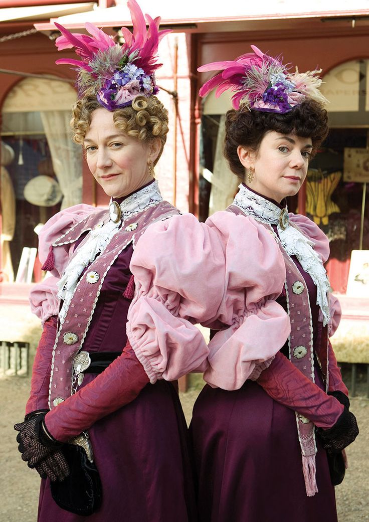 Pratt sisters on display ☼ Elegance of Fashion - Lark rise to Candleford costumes of the stylish sisters.