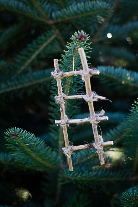 DIY Jesse Tree Ornament - Jacob's ladder - The Ultimate Guide to Making a Jesse Tree: 