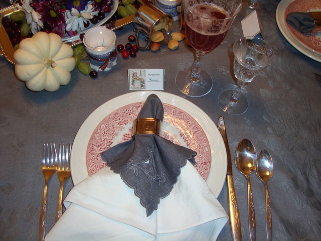 Cranberry and grey thanksgiving table