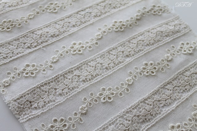 Sewing lace