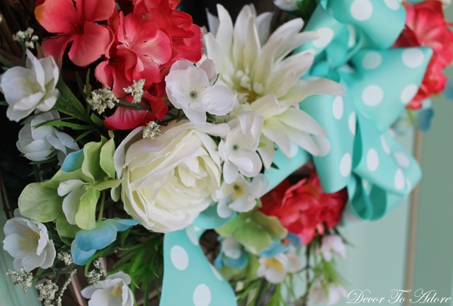 A Polka Dotted Wreath