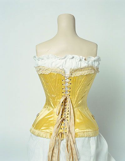 Yellow silk satin corset, 1890-1905, back view