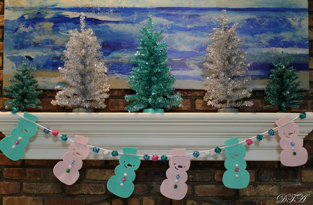 Dollar Spot Snowman Garland