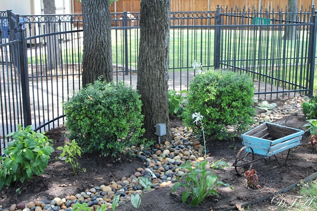 summer gardendry river bed