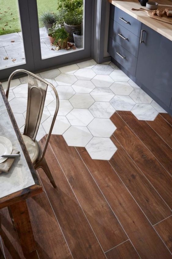 Interior decor trends 2017, hexagony tiles floor, terracotta tiles, dining room tiles, kitchen tiles, terracotta tiles mixed with wood: 