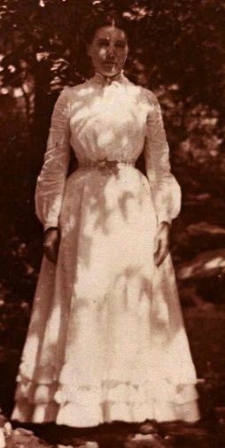 Laura Ingalls Wilder at age 30 in 1900 on Rocky Ridge Farm.