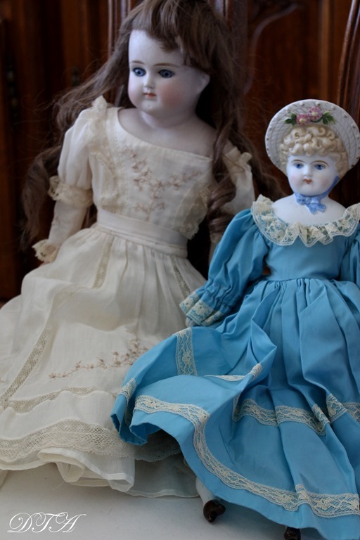 Antique dolls