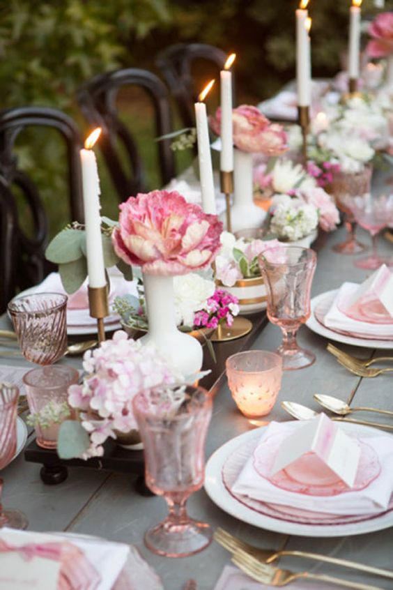 We Love This Simple And Pretty Tablescape With A Lovely Outdoor Vintage Flair. The Pink And Gold Color Palette Is Amazing Too!: 