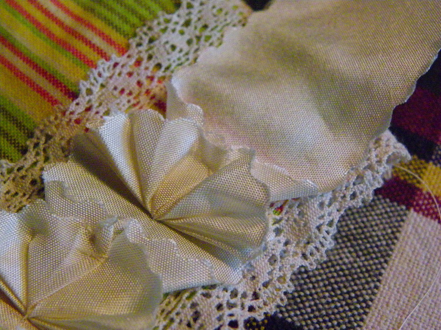 ribbon pleating