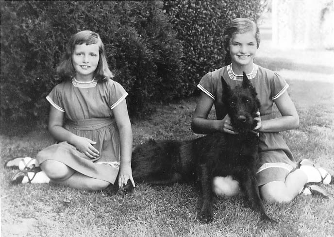 Jaqueline Bouvier and her dog.