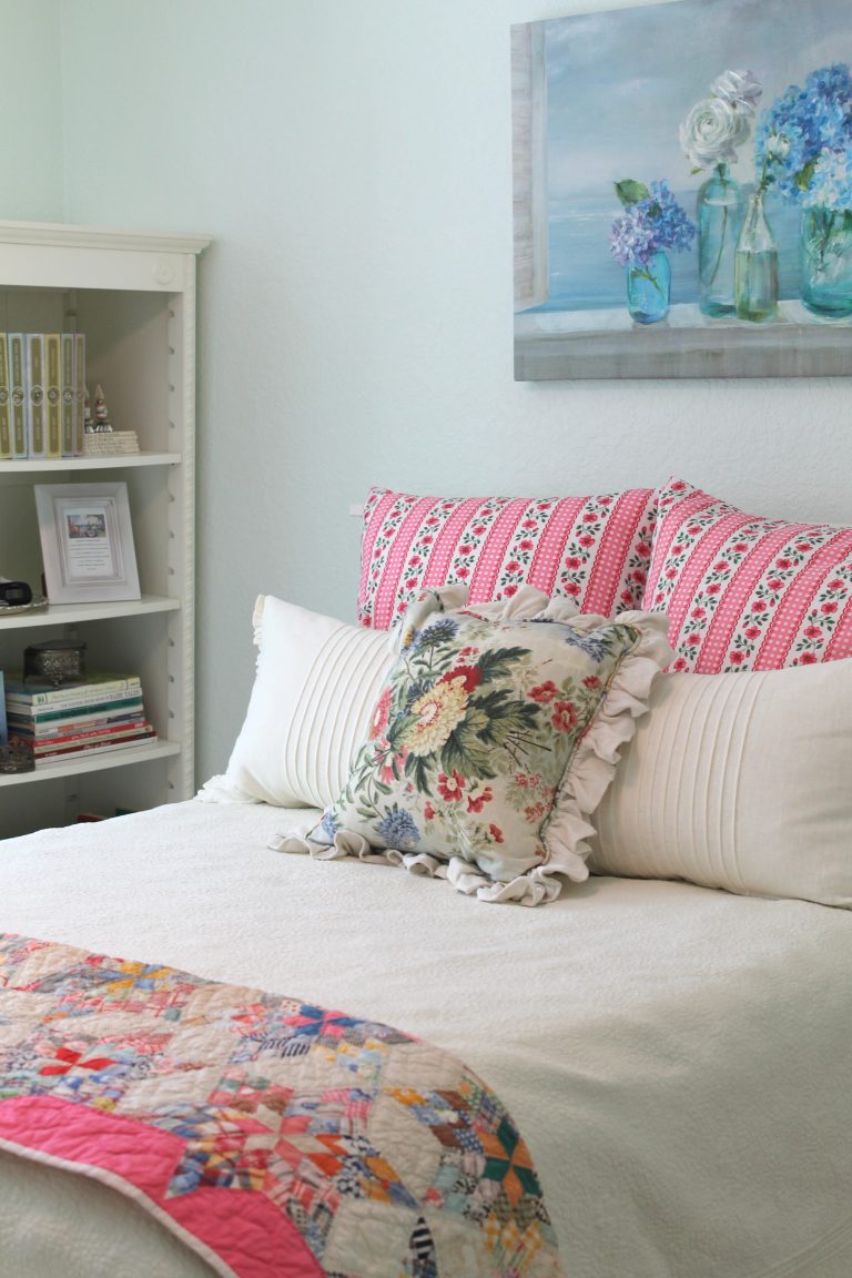 Pretty In Pink Guest Bedroom - Decor To Adore