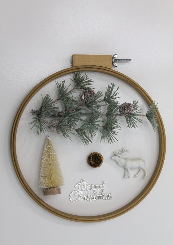 Jumping Through Hoop Mantel Decor To Adore holiday 2018