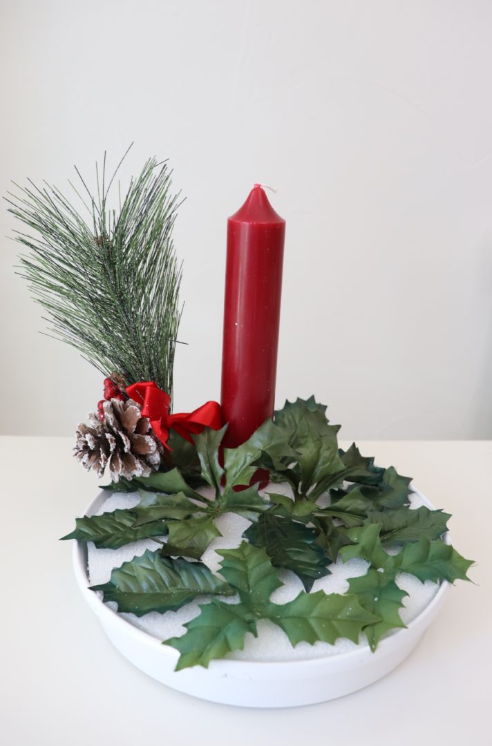 How To Recreate The White Christmas Table Centerpiece