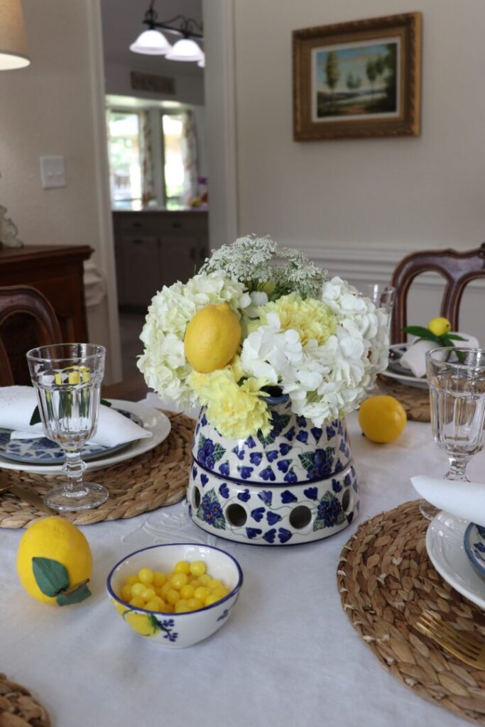 Fun Lemon Themed Summer Decor - Decor To Adore