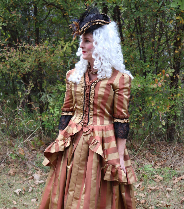 Historic Halloween Costume Reveal The Queen Bee