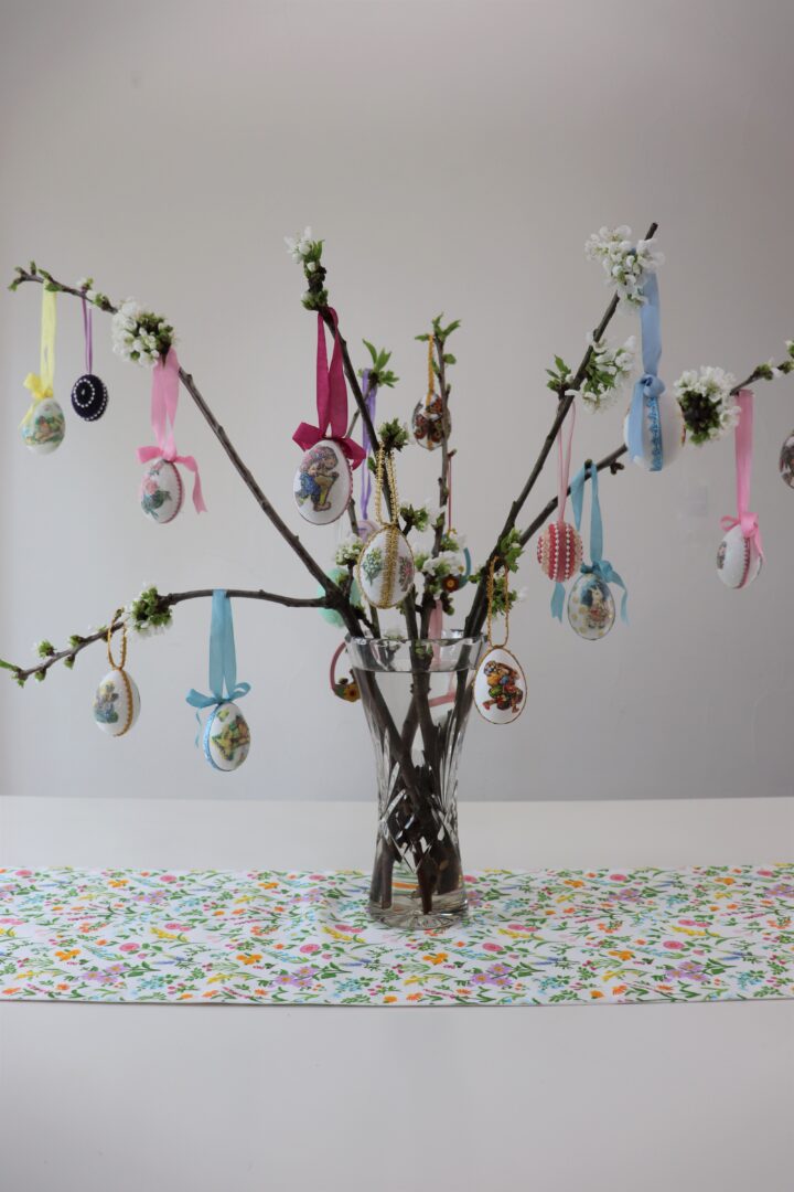 Tasha Tudor inspired Easter Tree
