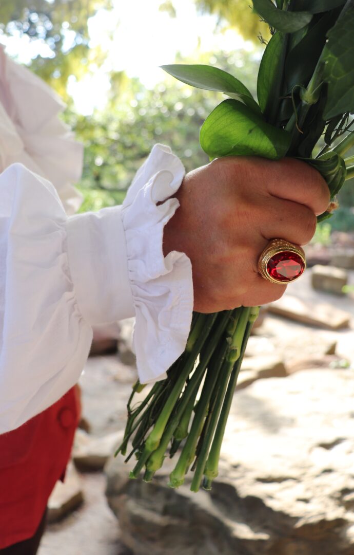 Gaston's ring