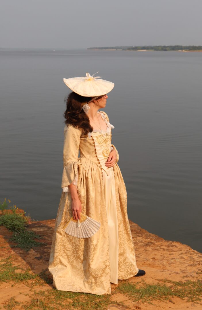 Elizabeth Swan Costume
