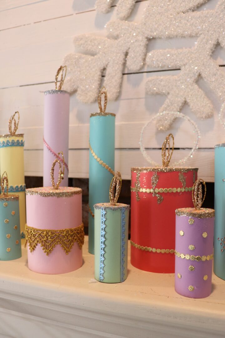 Retro Holiday Decor From Paper Rolls and Tubes