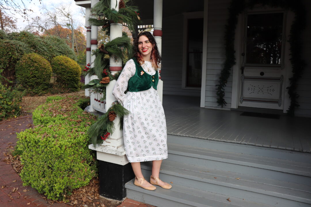 A Gunne Sax Inspired Holiday Dress