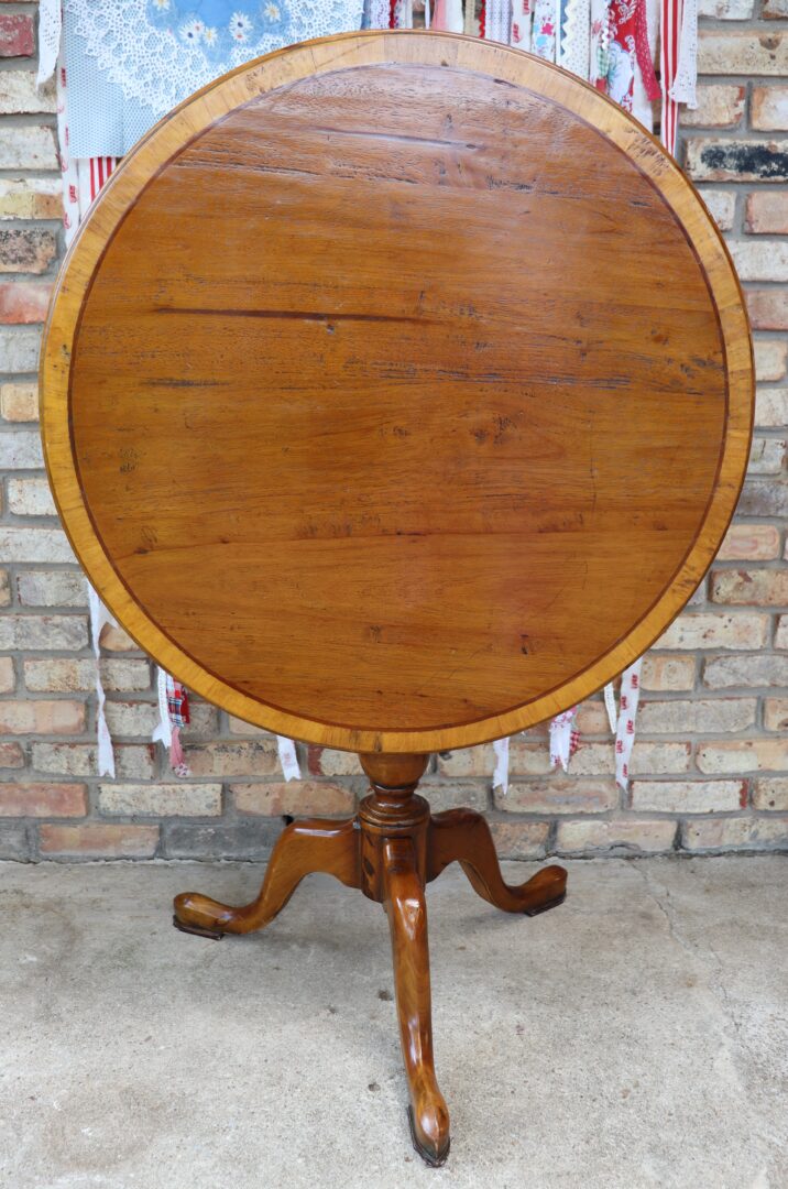 Tilt top table