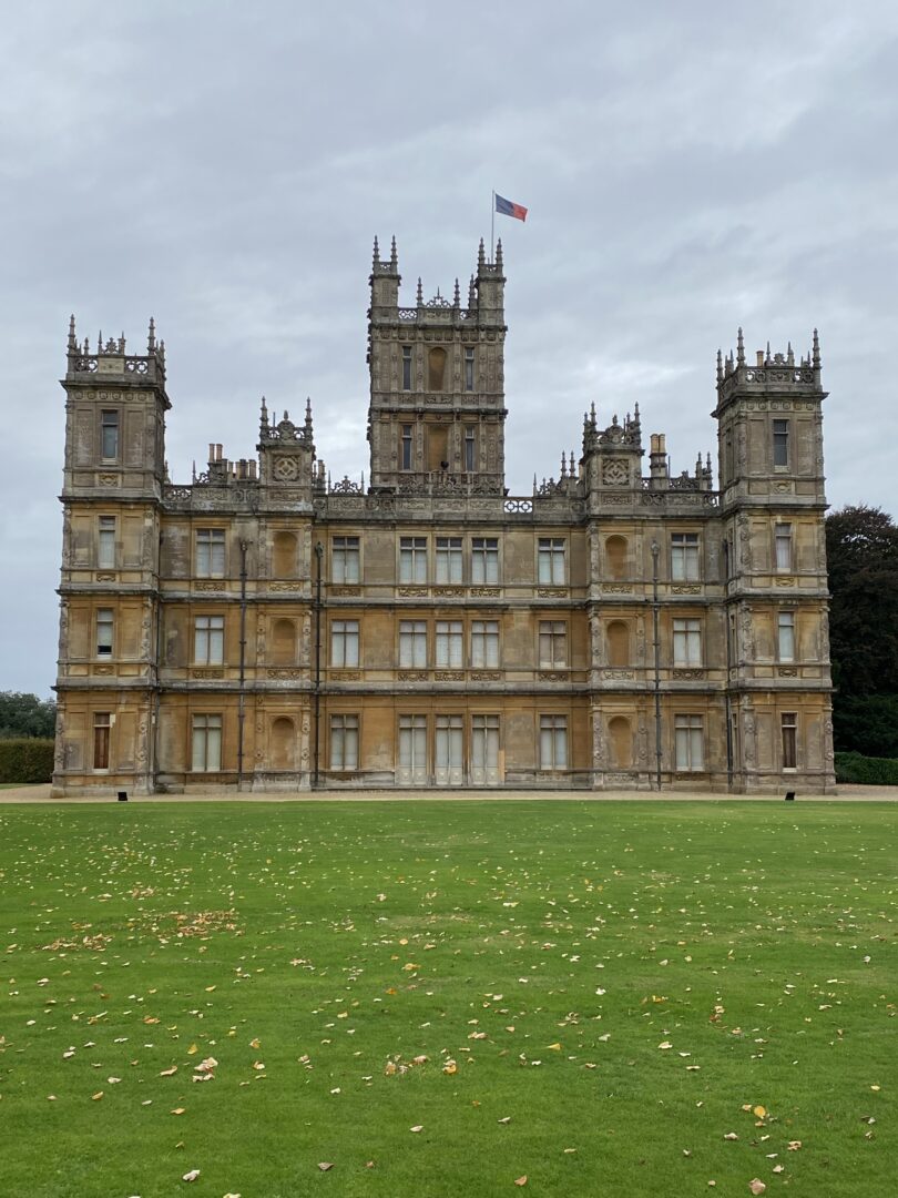 Downton Abbey in the fall