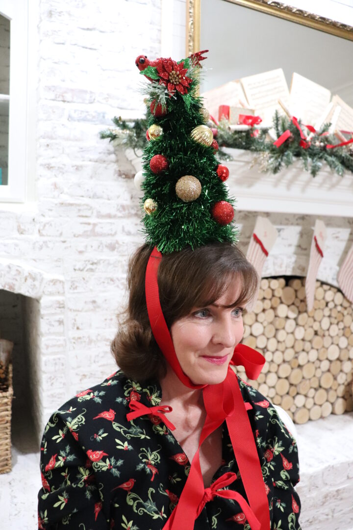 Make A Mid Century Holiday Hat