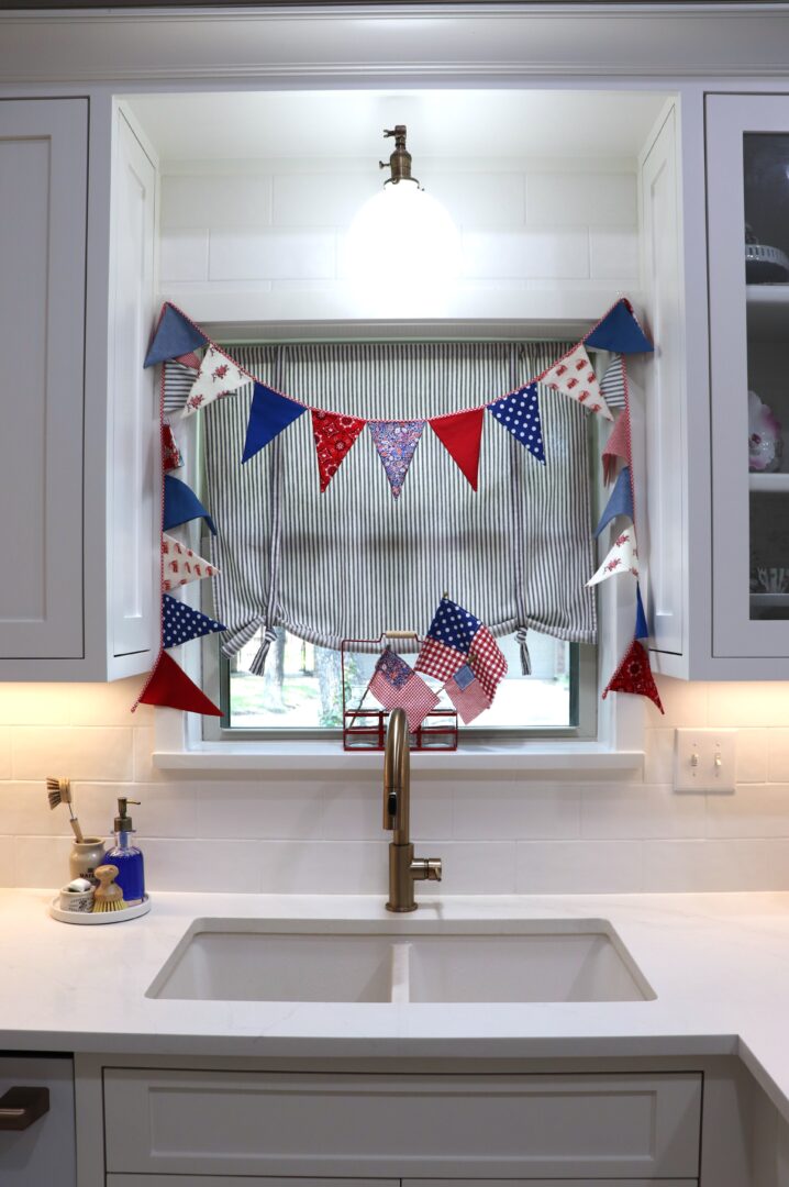 A Patriotic Pennant From Scraps
